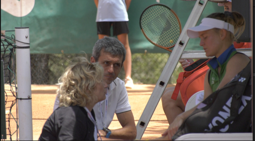 Tennis Un ancien arbitre international superviseur de l Open Féminin