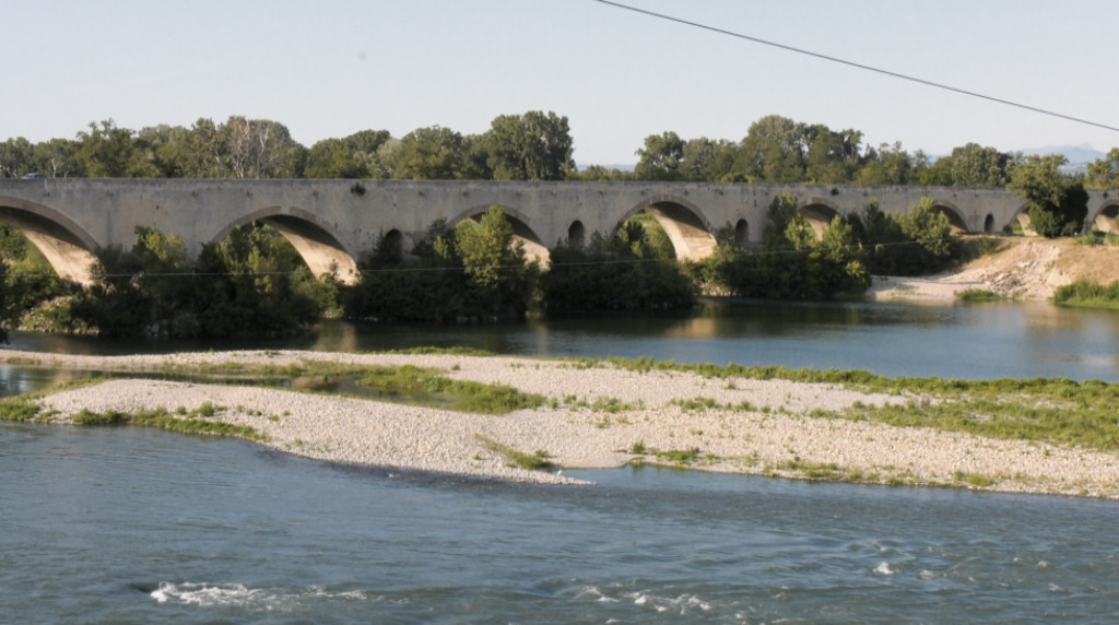 Découvrez PontSaintEsprit avec "Visites Histoires de Clochers"