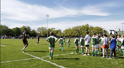 Le Stade toulousain en promotion auprès des jeunes d'un quartier populaire de Toulouse
