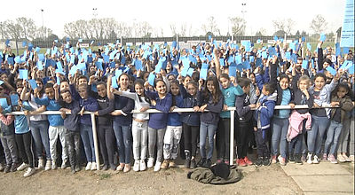 Tous en bleu pour la Journée de l'autisme à Vauvert dans le Gard
