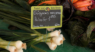 Alimentaire : Sur le marché, des étiquettes pour afficher la couleur locale