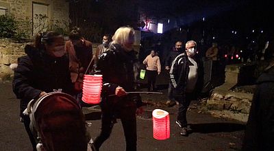 Noël à Montpezat : Des maisons décorées et illuminées pour une Fête des Lumières à la gardoise