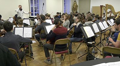 La Musika Orchestra Academy occupe le grand couvent de Gramat pour ses répétitions