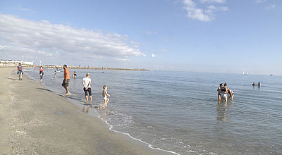 Eté indien : un dimanche estival sur les plages de l'Hérault