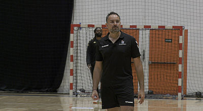 Handball : Quand arbitres et joueurs préparent ensemble leur saison