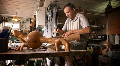 Sculpteur sur bois : Un savoir faire d'excellence