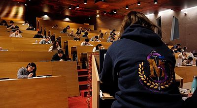 La solidarité entre étudiants en médecine à Montpellier : Clé de la réussite ?