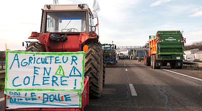 video | Blocage des autoroutes : La résistance agricole se poursuit en Occitanie