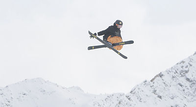 Ski freestyle : Vincent Maharavo, la glisse et les Pyrénées dans la peau
