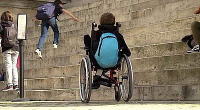 Handicap : La ville de Nîmes et Edeis renforcent l'accessibilité des monuments historiques