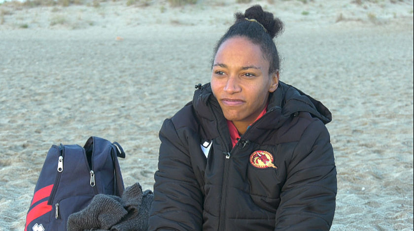 XIII Féminin : Ambitieuse, Élisa Akpa a trouvé son équilibre avec le rugby