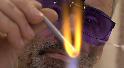 Épisode 4 : Les métiers méconnus : Fileur de verre