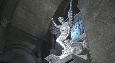 Agde : l'histoire insolite de la nouvelle statue de la cathédrale Saint-Etienne